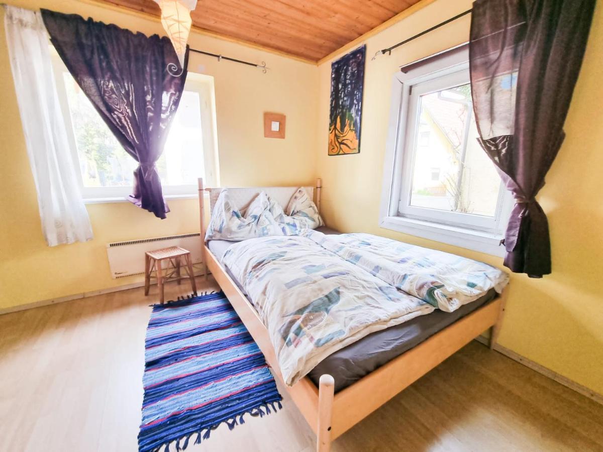 Ruhige Wohnung Mit Schoenem Eigengarten In Seeboden Am Millstaettersee Exterior foto